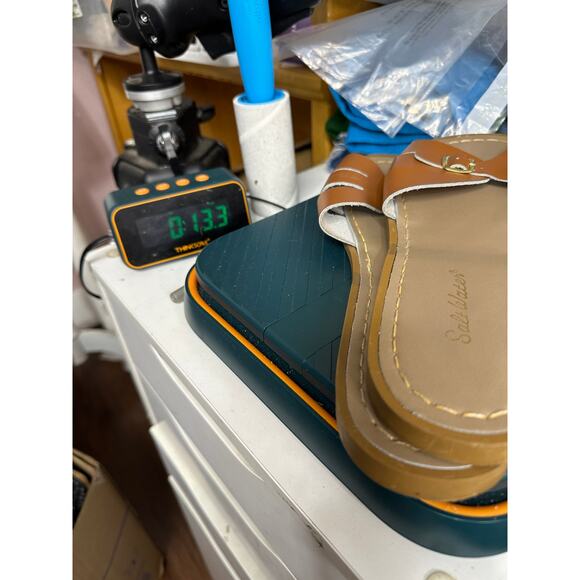 Salt Water Sandals WMNS 9 Hoyway Classic Slides Tan Leather Slip On Flat Buckle - Picture 11 of 11